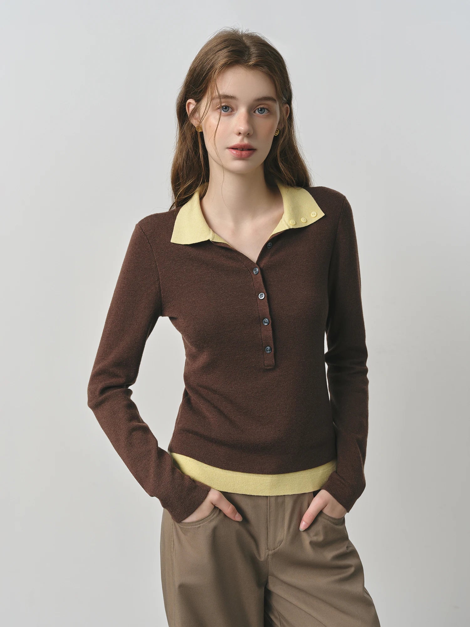 FSLE 2025 New Autumn Women's Knitted Sweater Color Block Barenia Style Fake Two-Pieces Turn Collar Vintage Cozy Cable Knit Top | Color:Chocolate Color