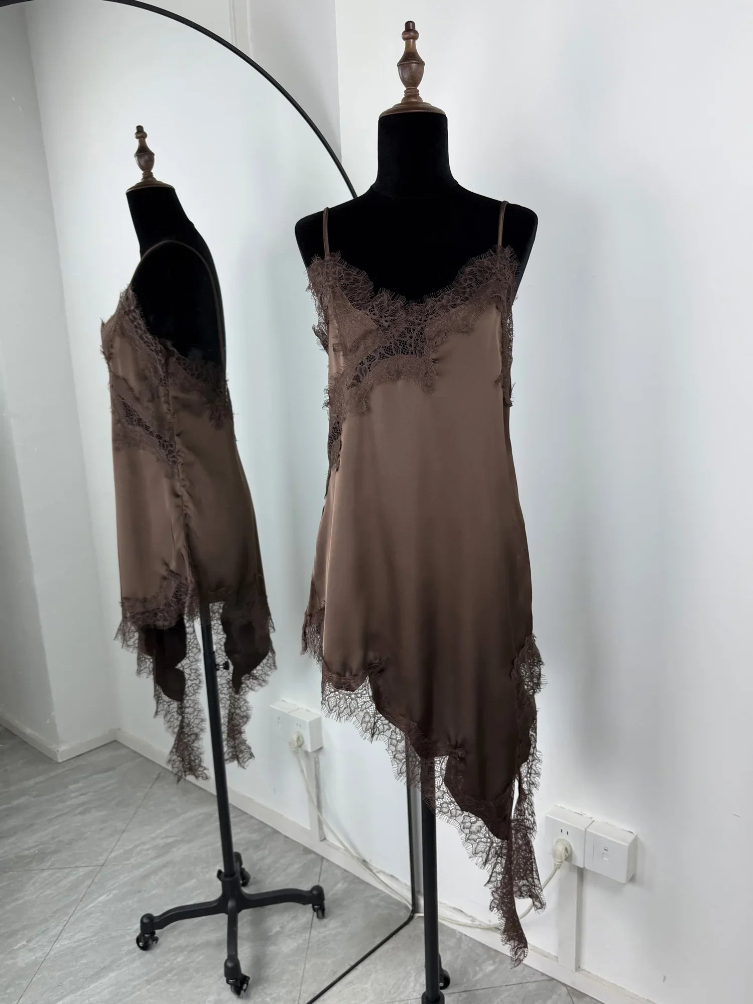 Tuularose Sexy Lace Tank Top Women Solid Lace Patchwork Asymmetrical Camis Top Summer Streetwear Party Outfit Vacation Women Top | Color:Brown Dress